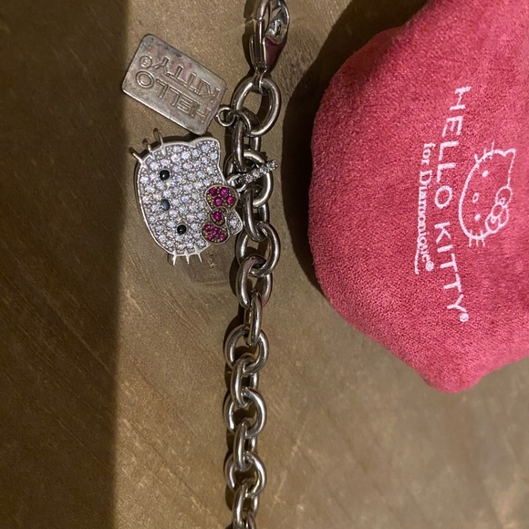 Hello kitty pave diamonique bracelet - Picture 3 of 3
